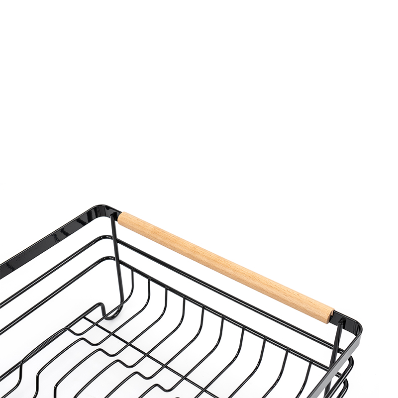 Abtropfgestell aus Metall mit Holzgriffen