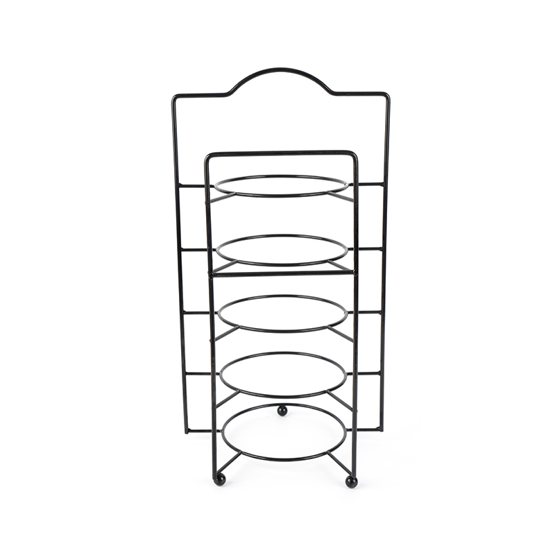 Etagen-Servierständer mit Schüsseln und Schüsseln