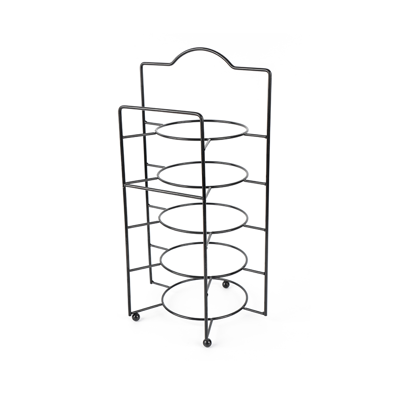 Etagen-Servierständer mit Schüsseln und Schüsseln